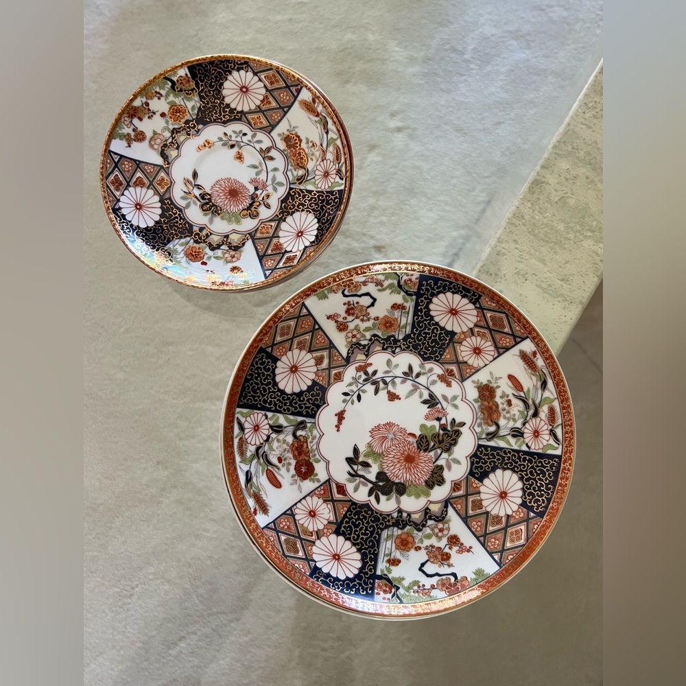 Antique Chinoiserie Floral Plates -set of 4 saucers and 4 plates